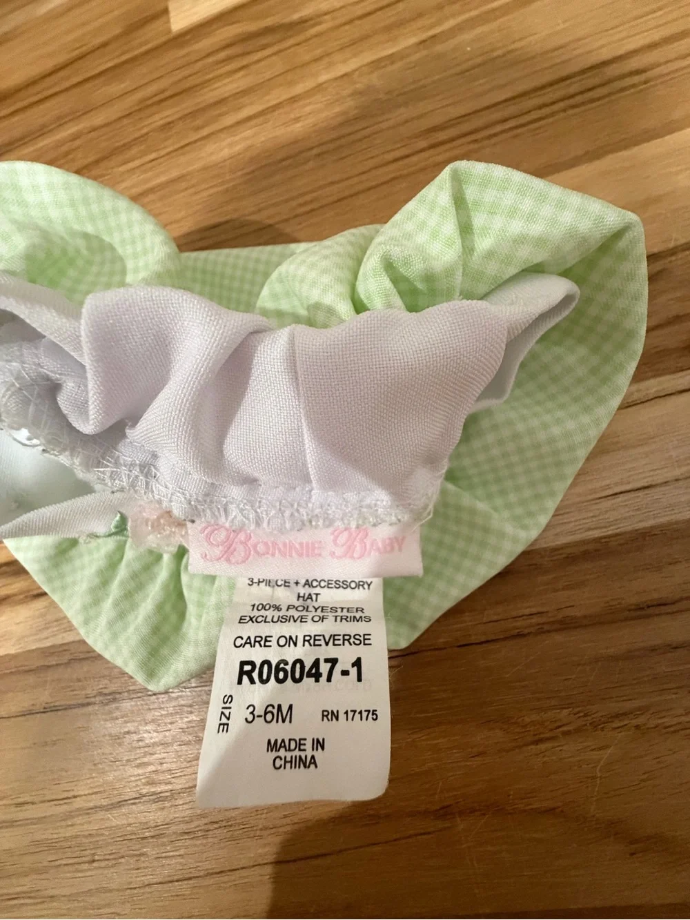 VINTAGE Green Gingham Baby/Child Bonnet with Pink Floral Embroidery